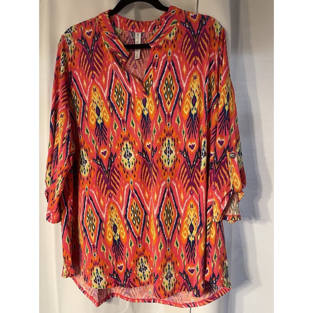 Dear Scarlett Plus Size Women's Top Blouse XL Will Fit A 1X Green Red Pink NWT - Picture 2 of 4